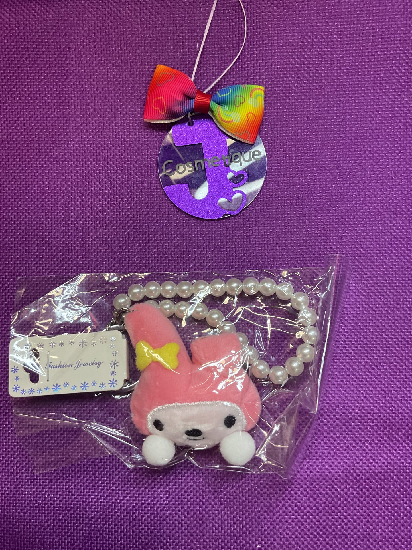Pearl Character Keychain