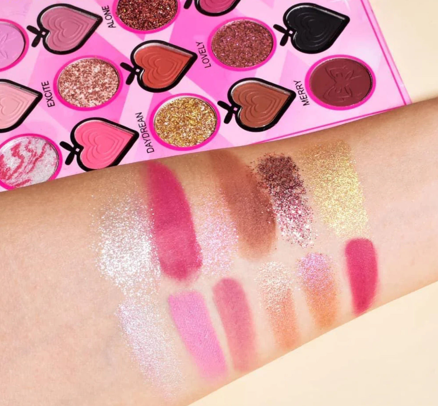 15 Color Eyeshadow Palette
