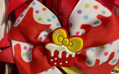 Cupcake Bows