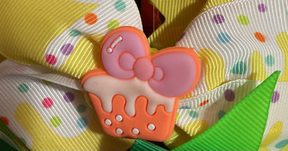Cupcake Bows