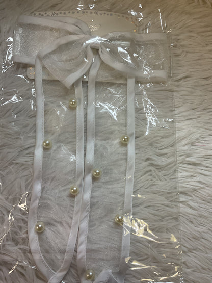 Clear Bows with Pearls