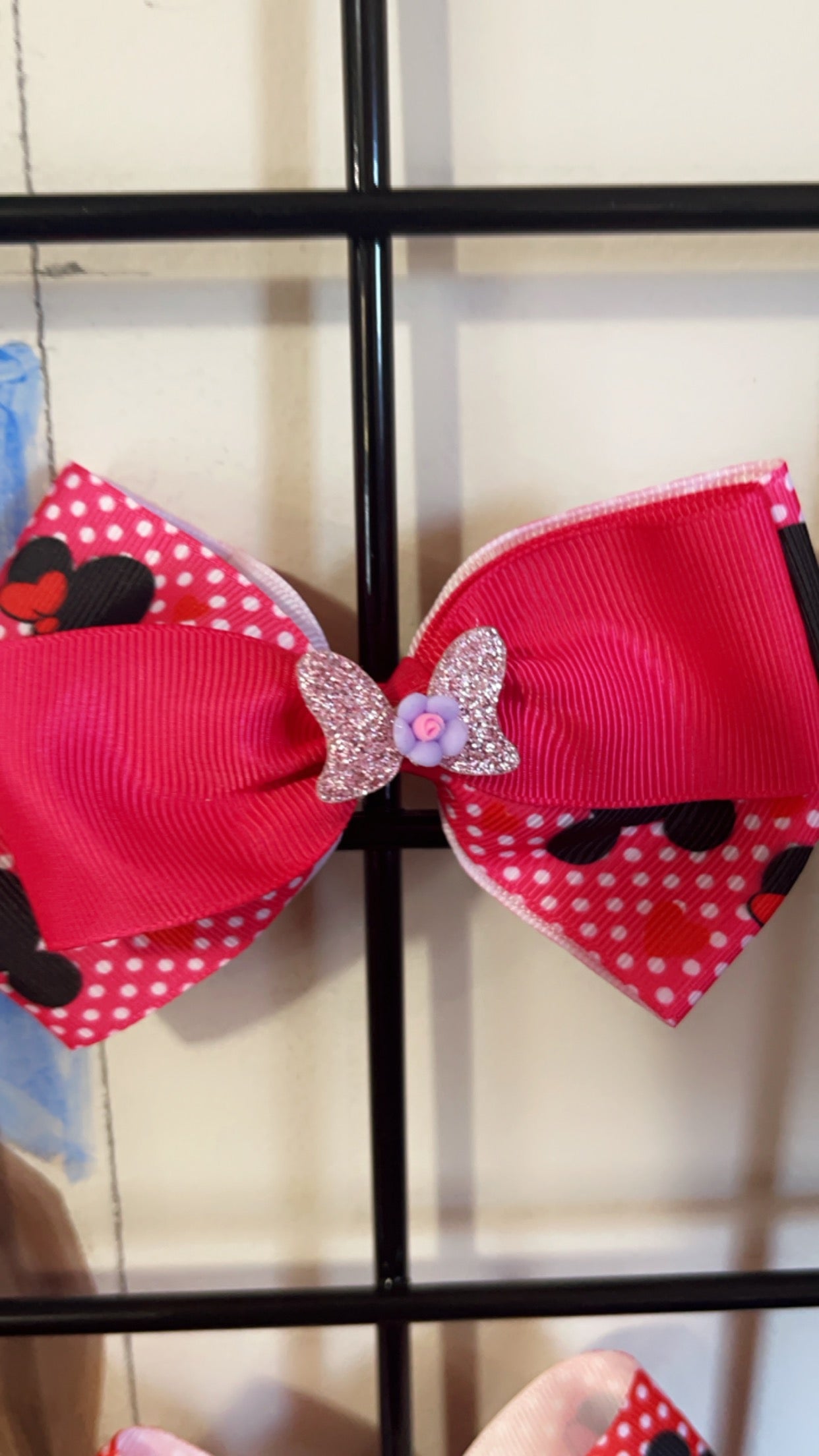 Minnie Bow