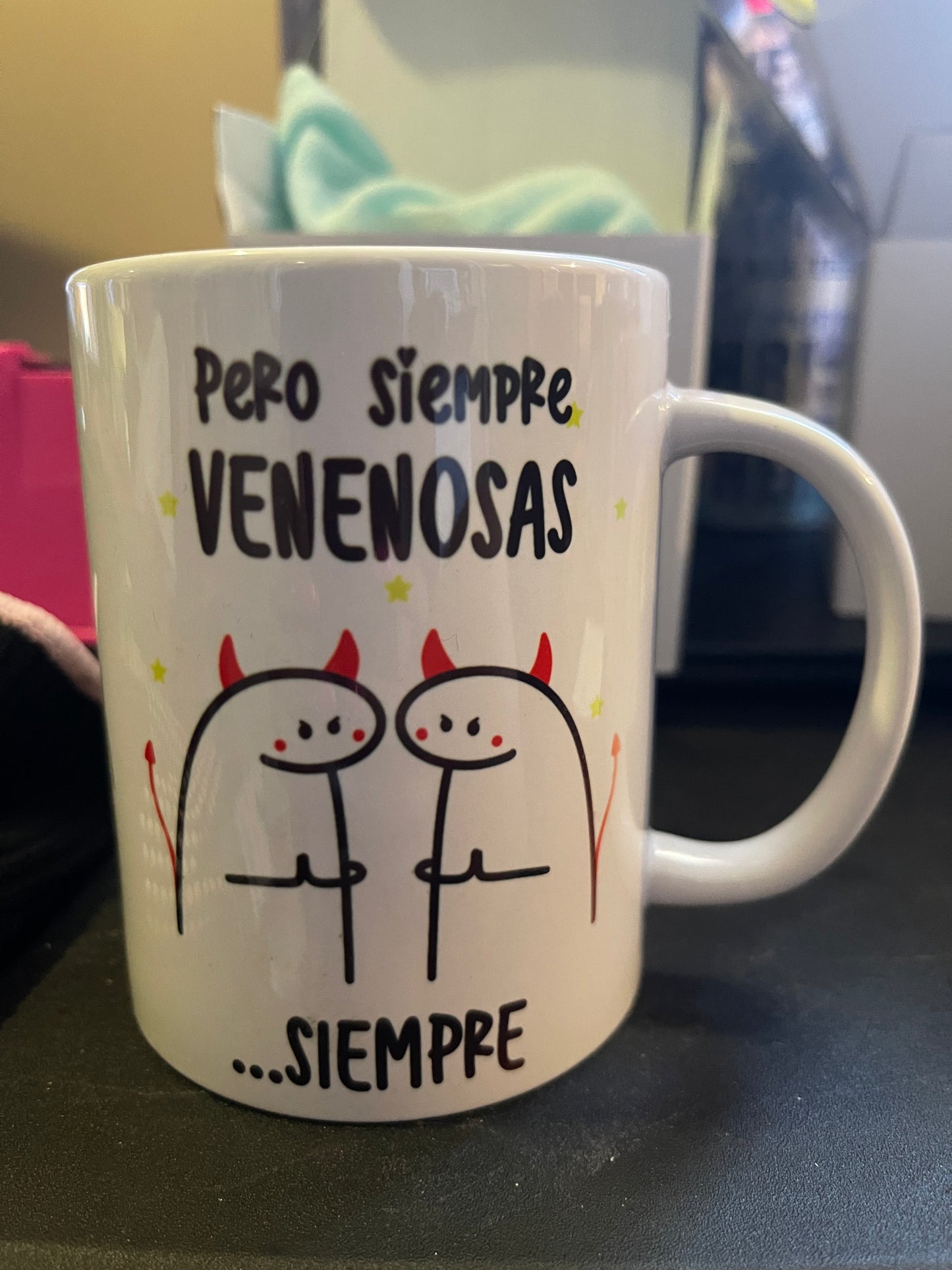 A Veces Viboras Mug