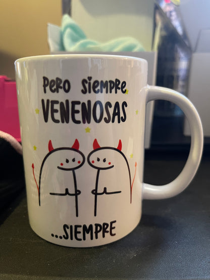 A Veces Viboras Mug